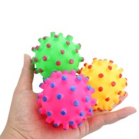 Amazon Hot Sale TPR Durable Pet Squeaky Chewing Balls Chew Toys Balls